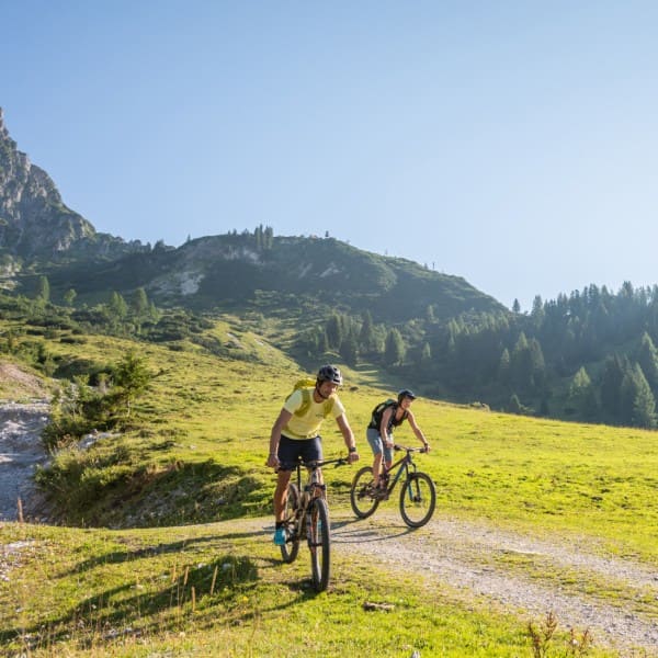 Mit dem Bike die Berge erkunden © Filzmoos Tourismus / Lorenz Masser
